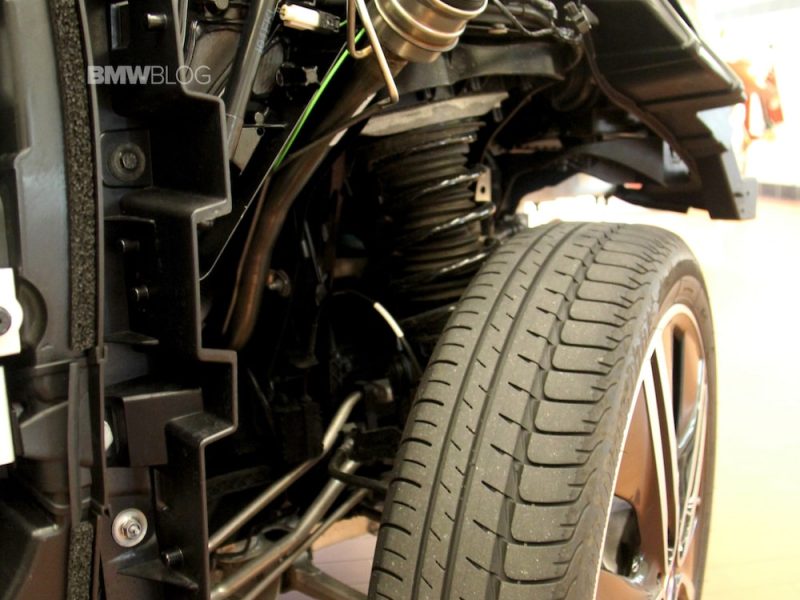 bmw-i3-repair-process-10